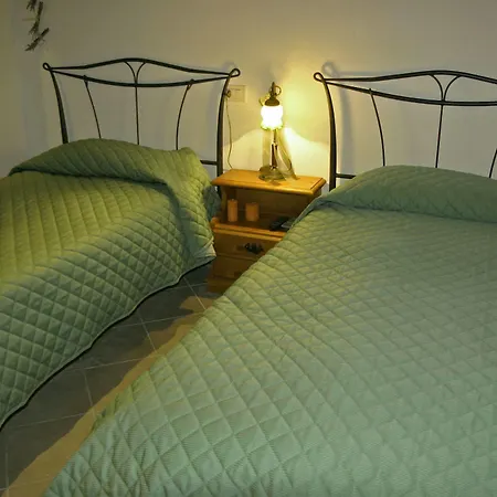 Oda ve Kahvaltı Silenzio E Buio 3*